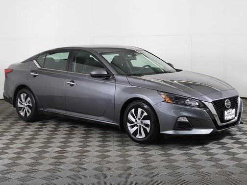 2022 Nissan Altima S FWD
