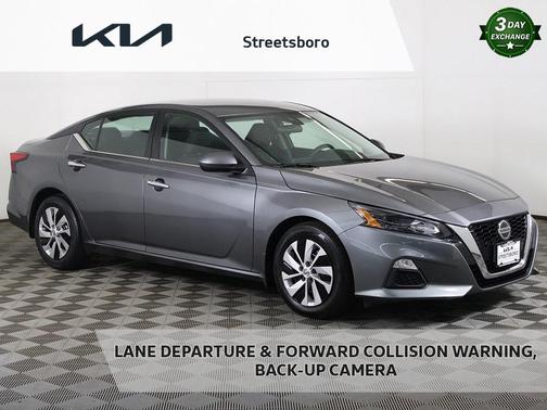 2022 Nissan Altima S FWD