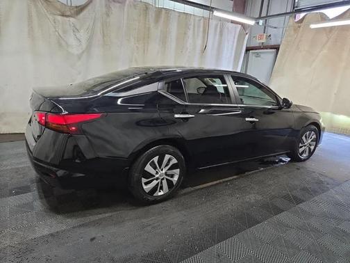 2024 Nissan Altima S FWD
