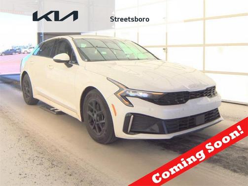 2025 Kia K5 LXS