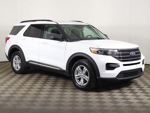 Oxford White 2020 Ford Explorer XLT