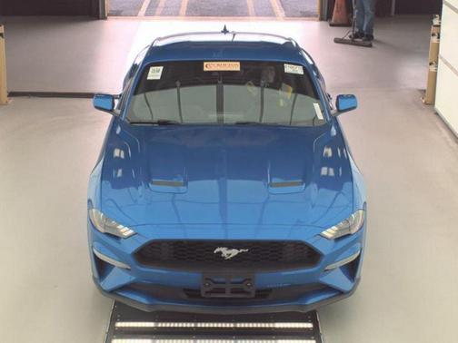2021 Ford Mustang EcoBoost