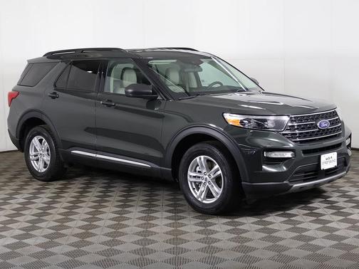 Forged Green Metallic 2023 Ford Explorer XLT