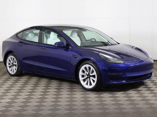 Deep Blue Metallic 2022 Tesla Model 3 Long Range