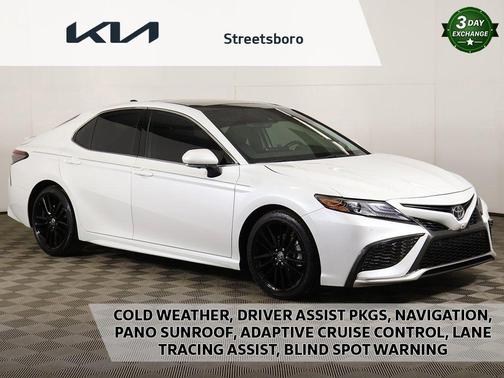 Wind Chill Pearl 2024 Toyota Camry XSE