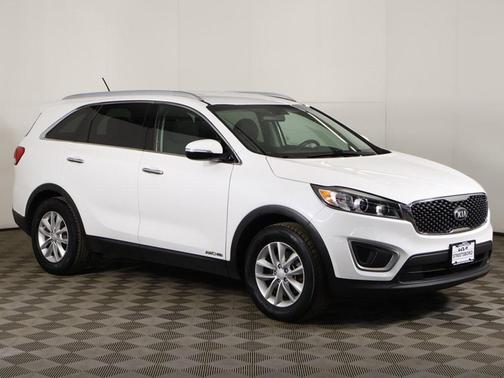 2018 Kia Sorento LX