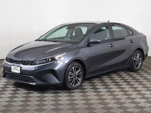 Gravity Gray 2023 Kia Forte LXS