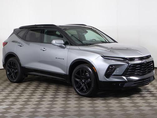 Sterling Gray Metallic 2023 Chevrolet Blazer RS