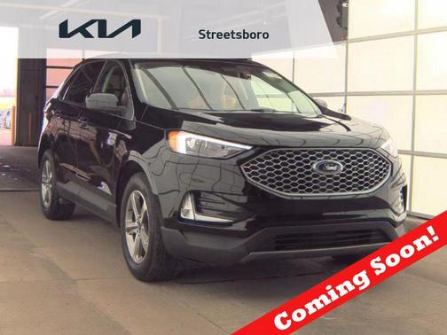 Agate Black Metallic 2024 Ford Edge SEL