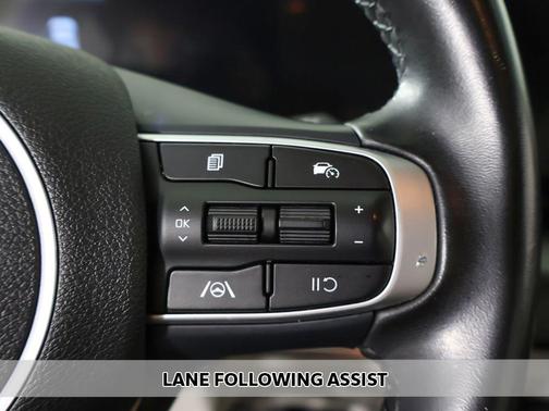 Gravity Gray 2023 Kia Sportage EX