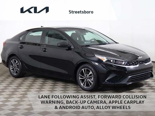 Aurora Black 2024 Kia Forte LXS