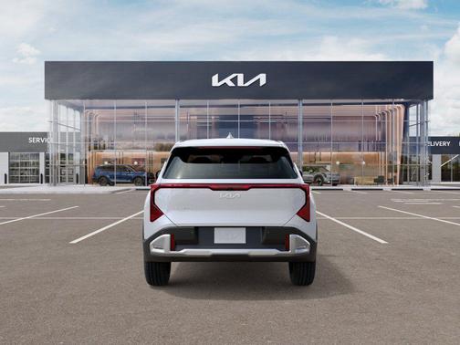 Snow White Pearl 2027 Kia Seltos S