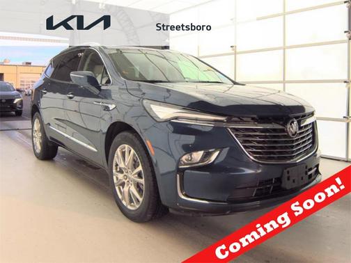2023 Buick Enclave Essence AWD