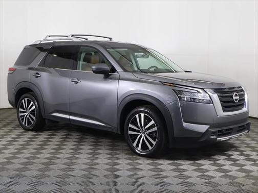 2023 Nissan Pathfinder Platinum 4WD