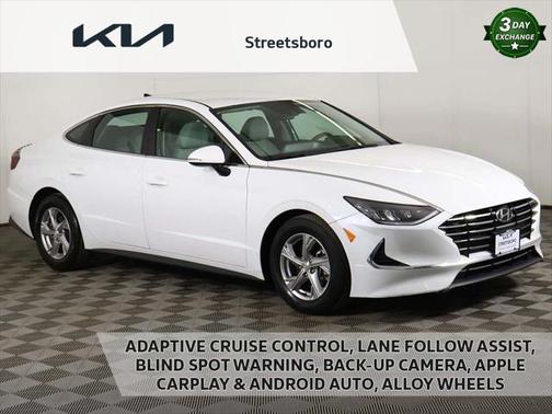 2022 Hyundai SONATA SE