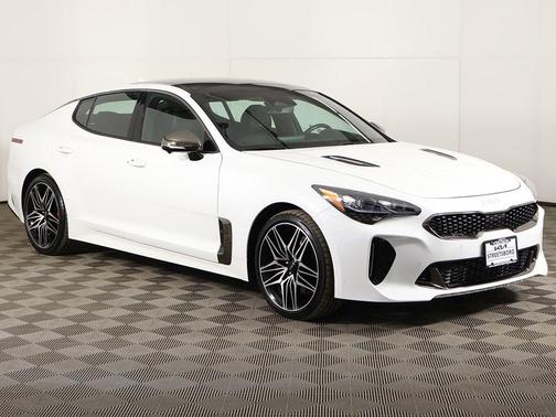 2023 Kia Stinger GT2