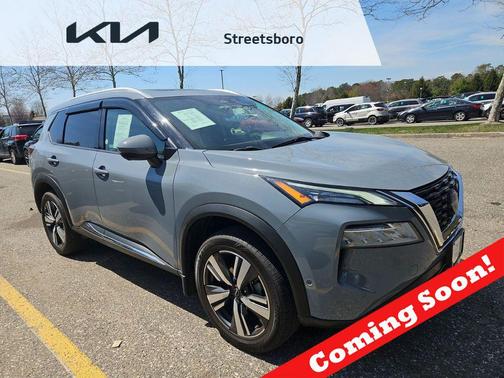 Boulder Gray Pearl 2023 Nissan Rogue SL