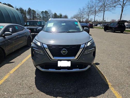 Boulder Gray Pearl 2023 Nissan Rogue SL