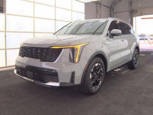 Wolf Gray 2025 Kia Sorento S
