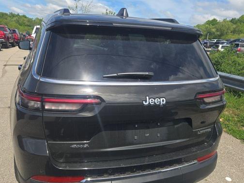Rocky Mountain Pearlcoat 2023 Jeep Grand Cherokee L Limited