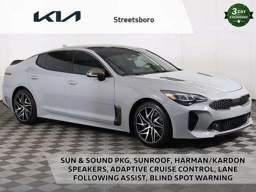 2023 Kia Stinger GT-Line