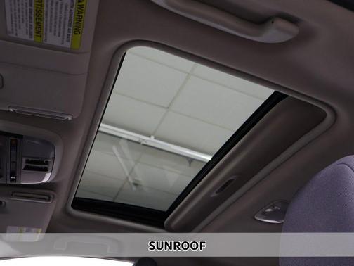 Crystal White Pearl 2025 Subaru Crosstrek Premium