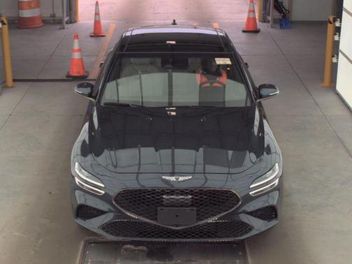 2023 Genesis G70 2.0T AWD