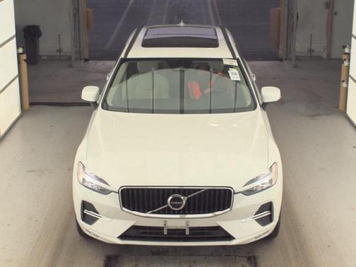 2023 Volvo XC60 B5 Core