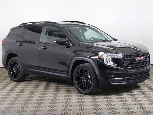 Ebony Twilight Metallic 2022 GMC Terrain SLE