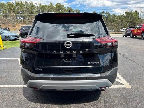 Black 2023 Nissan Rogue SV