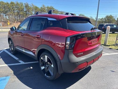 Scarlet Ember T 2026 Nissan Kicks SR