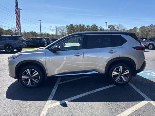 2023 Nissan Rogue Platinum