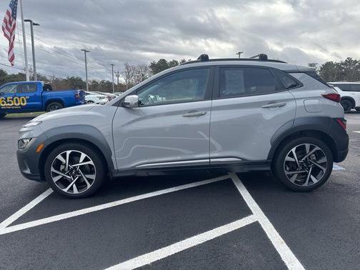 2022 Hyundai KONA Limited