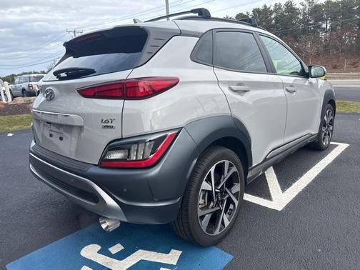 2022 Hyundai KONA Limited