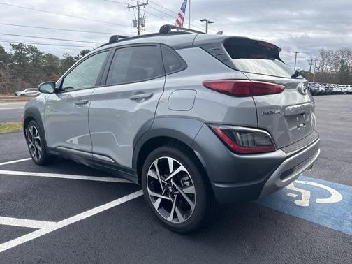 2022 Hyundai KONA Limited