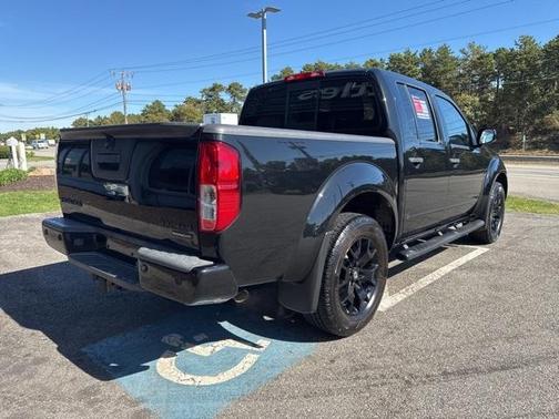 2020 Nissan Frontier SV