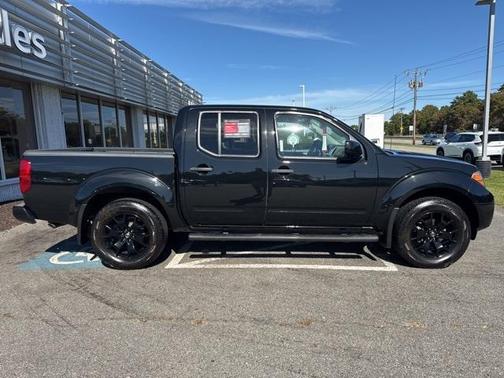 2020 Nissan Frontier SV
