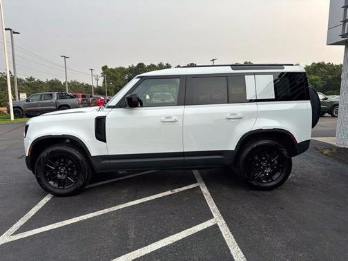 Fuji White 2025 Land Rover Defender S