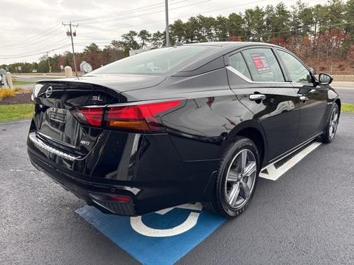 2022 Nissan Altima 2.5 SL