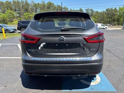 Gun Metallic 2020 Nissan Rogue Sport S