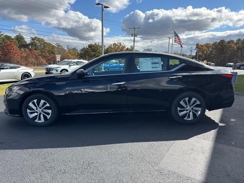 2025 Nissan Altima S