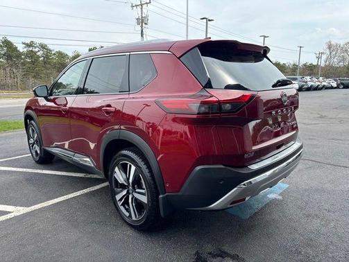 Scarlet Ember 2023 Nissan Rogue Platinum