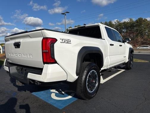 2024 Toyota Tacoma TRD Off Road