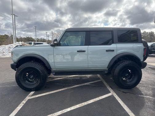 2023 Ford Bronco Badlands