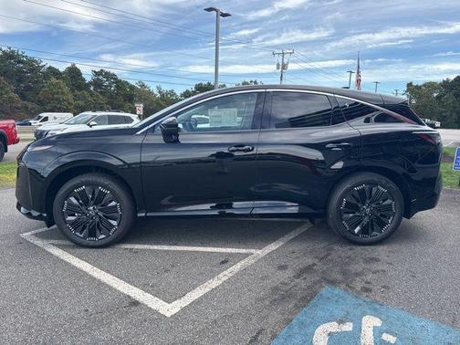 2025 Nissan Murano Platinum