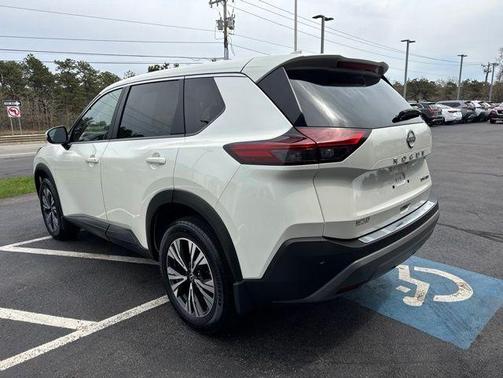 White 2023 Nissan Rogue SV