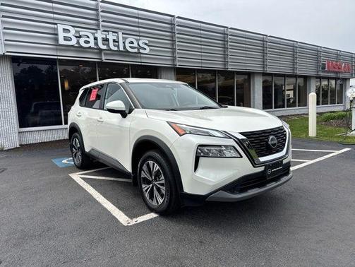 White 2023 Nissan Rogue SV