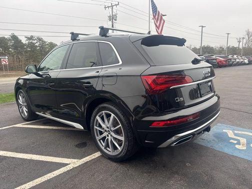 2023 Audi Q5 e 55 S line quattro Premium