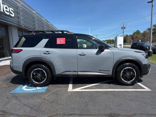 Boulder Gray Metallic 2025 Nissan Pathfinder Rock Creek