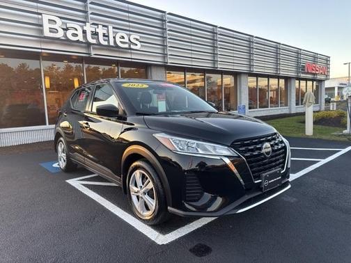 2022 Nissan Kicks S